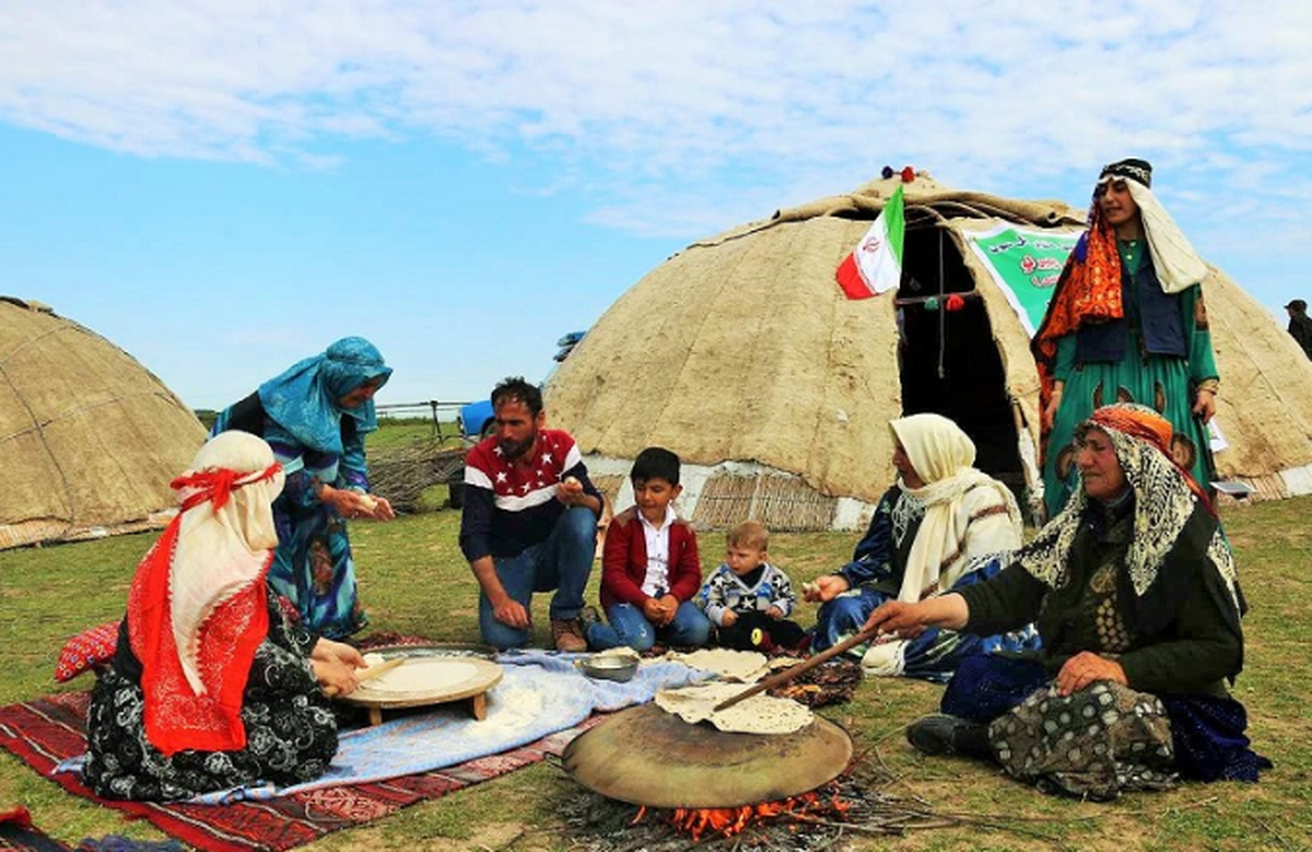 استقبال بی نظیر مردم از سیاه چادرهای عشایر در جشنواره روستایی قزوین 
