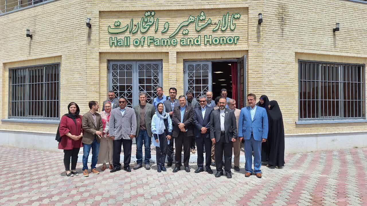 دیدار وزیر مختار و قائم مقام سفیر ونزوئلا با رئیس دانشگاه بین المللی قزوین