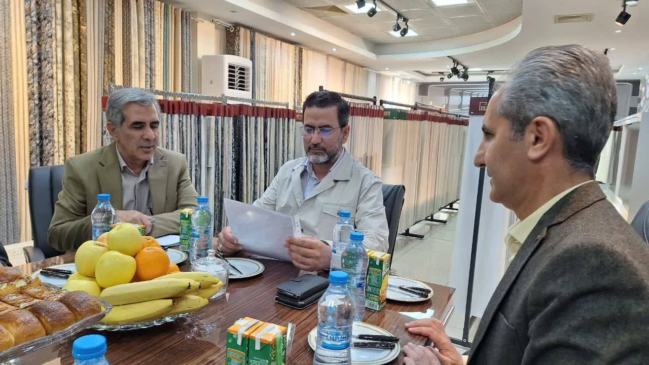 معاون وزیر صمت از چند واحد صنعتی در قزوین بازدید کرد معاون وزیر صمت از چند واحد صنعتی در قزوین بازدید کرد