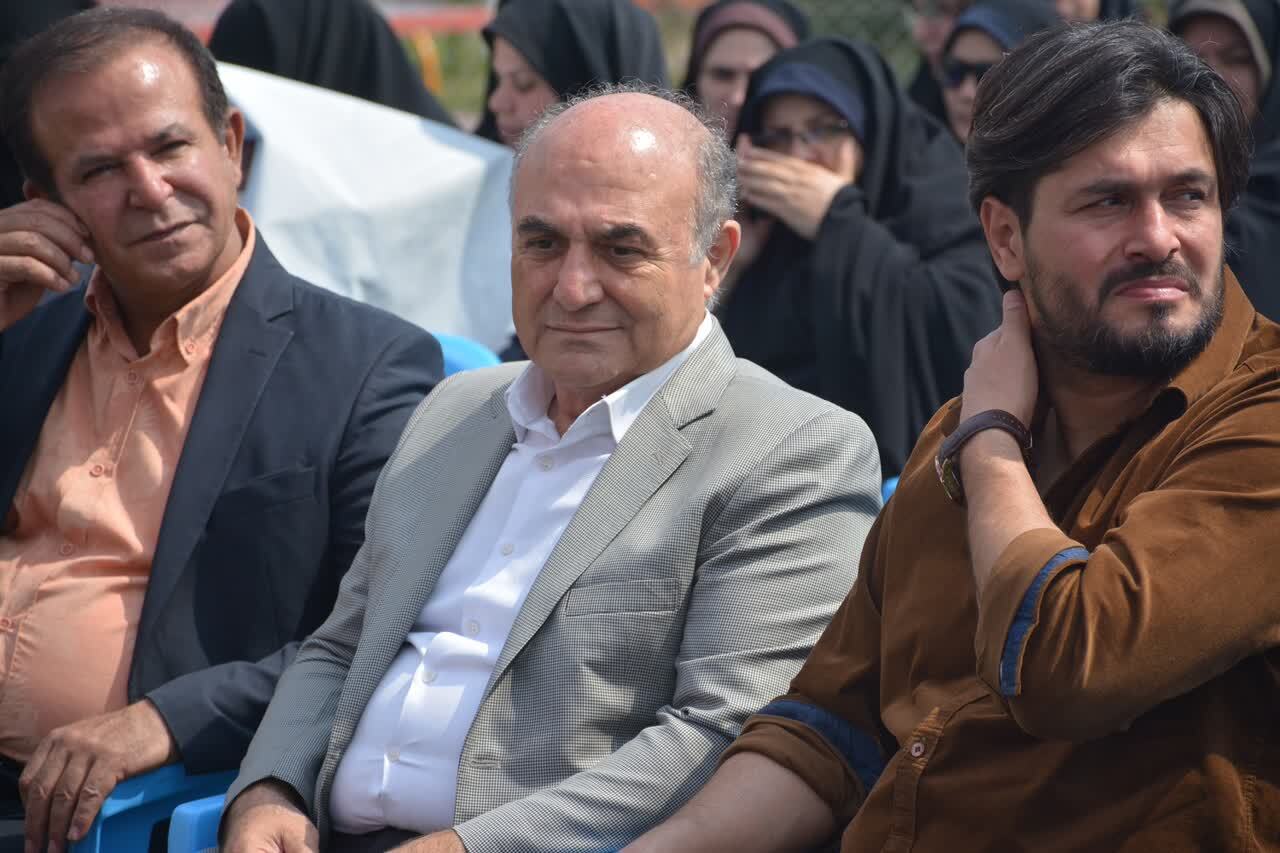 توسعه ورزش در مناطق کم برخوردار به کاهش آسیب های اجتماعی کمک می کند