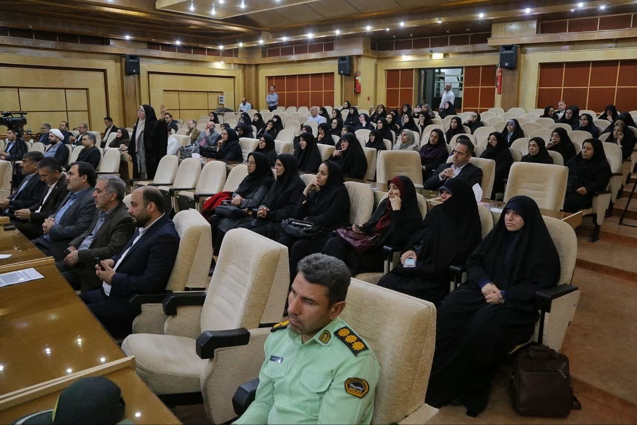 اعلایی: روش های اقناعی و گفتاری در زمینه افزایش جمعیت بکارگرفته شود