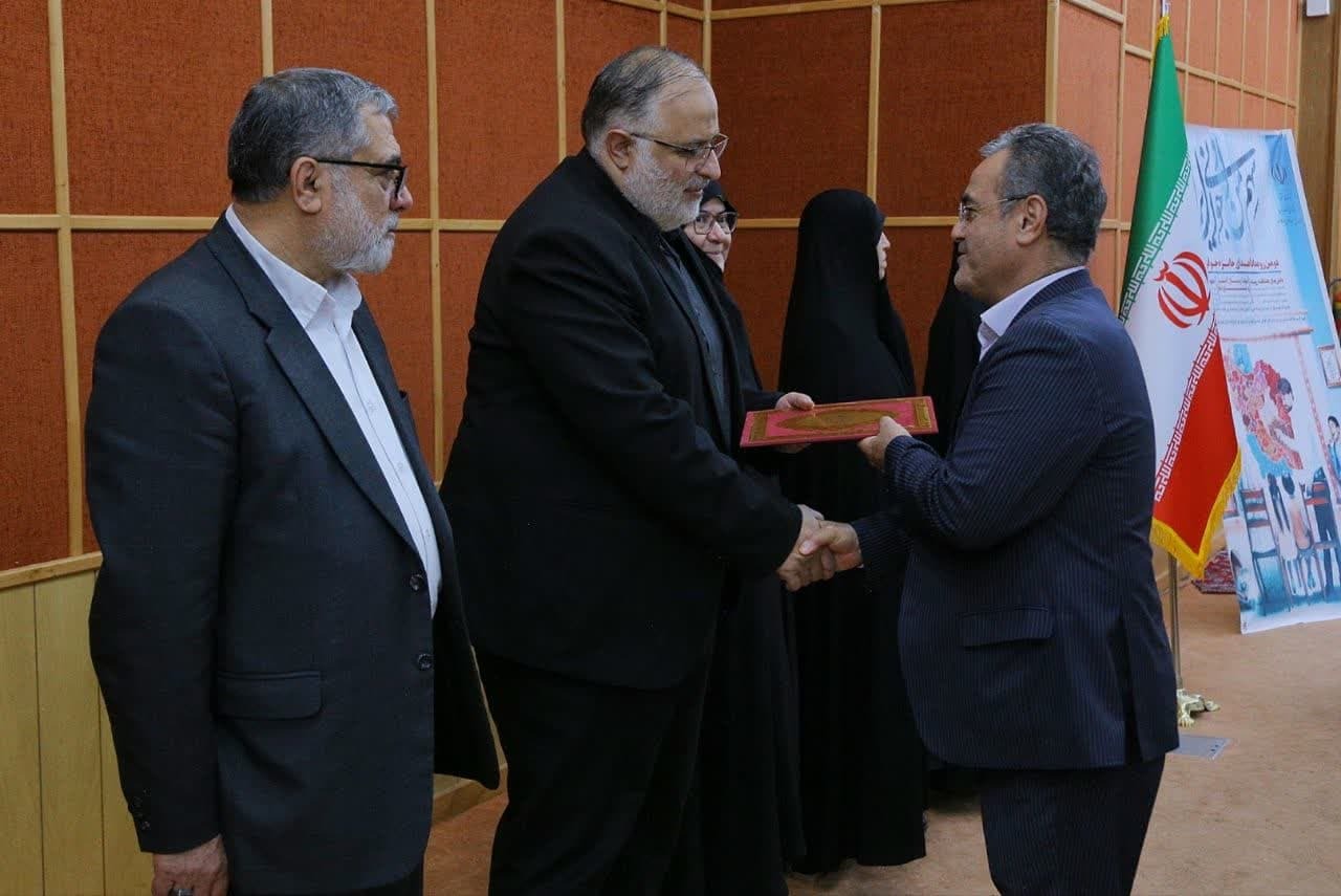 اعلایی: روش های اقناعی و گفتاری در زمینه افزایش جمعیت بکارگرفته شود