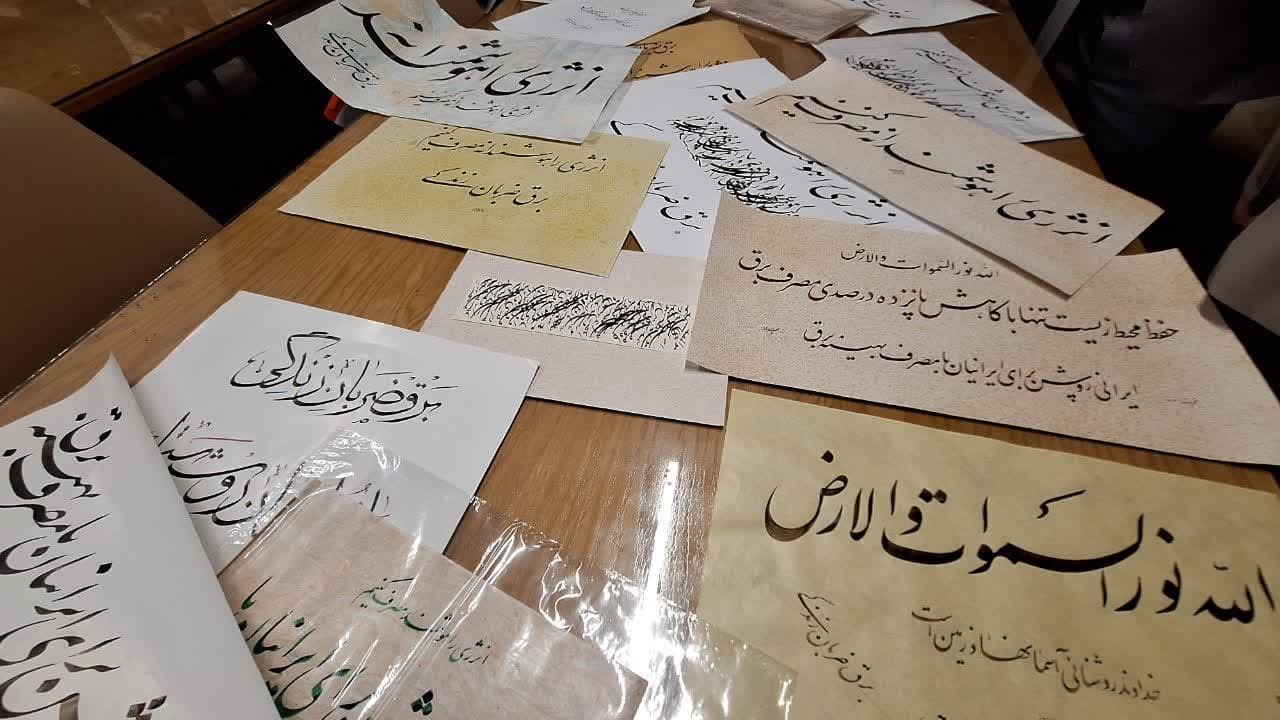 رویداد خوشنویسی « خط انرژی» با رویکرد مدیریت مصرف برق با ابزار هنر در قزوین برگزار شد 