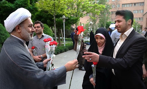 150 زوج جوان از استان قزوین به مشهد مقدس اعزام شدند