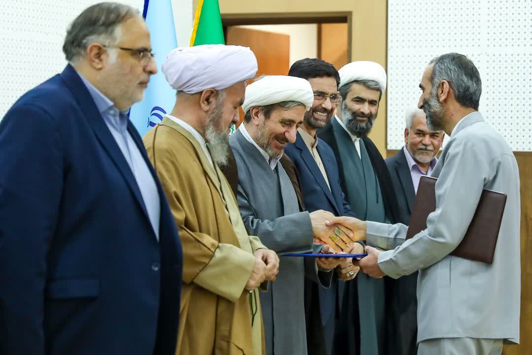 دستگاه قضایی قزوین در اجرای سیاست های ابلغی پیشگام است