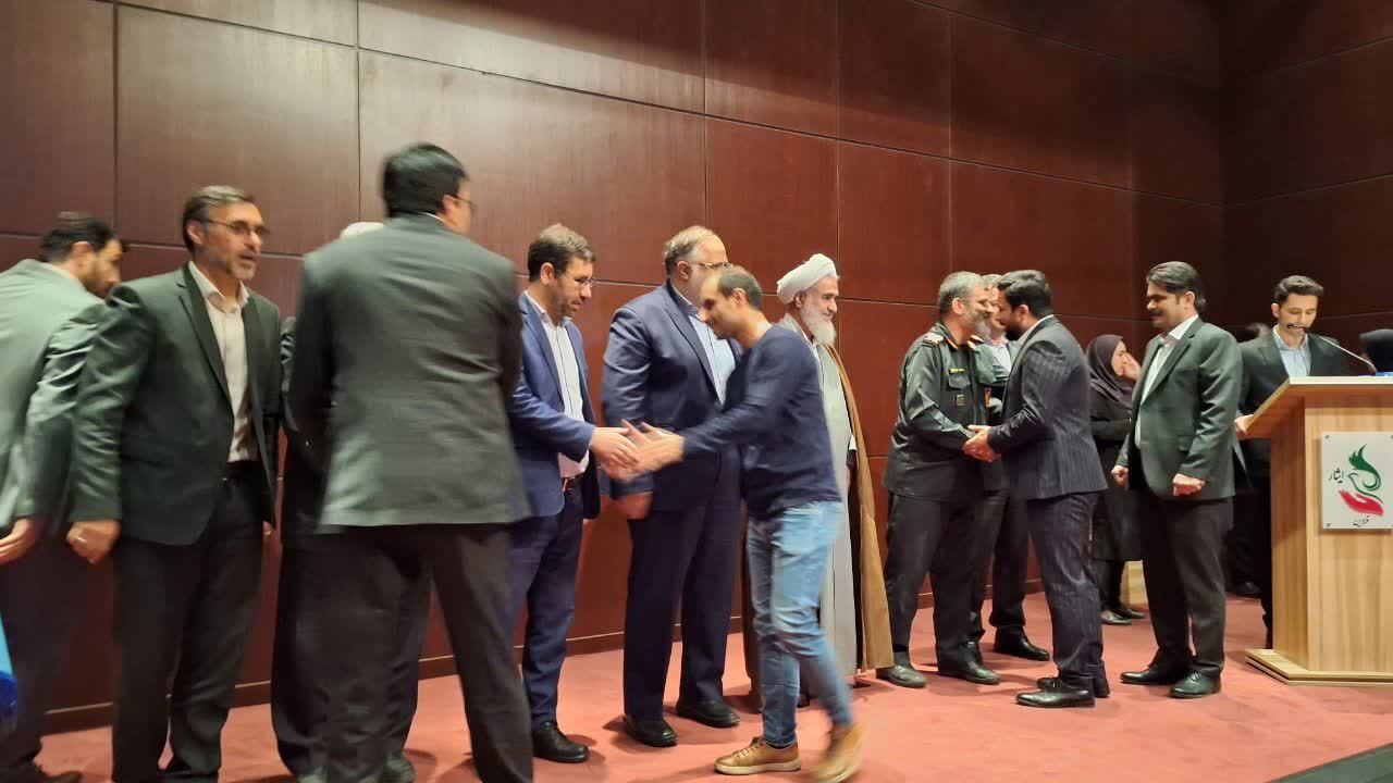 استان قزوین در ایجاد اشتغال رتبه برتر کشوری را کسب کرده است