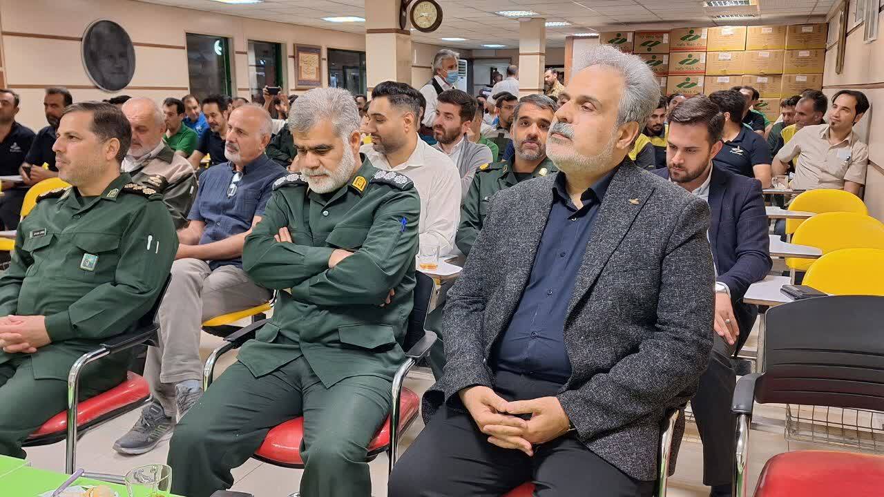 با اعتماد و حمایت از کارگران می توانیم اقتصاد کشور را رونق بخشیم