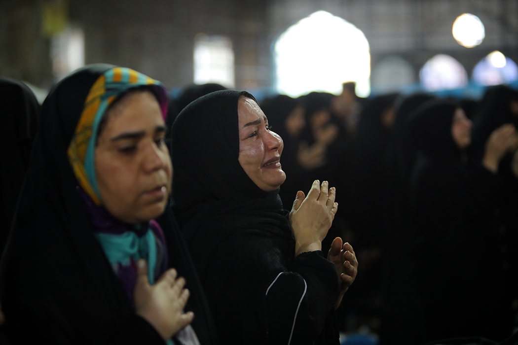 مراسم سوگواری شهادت رییس جمهور و هیات همراه در اهواز برگزار شد + عکس