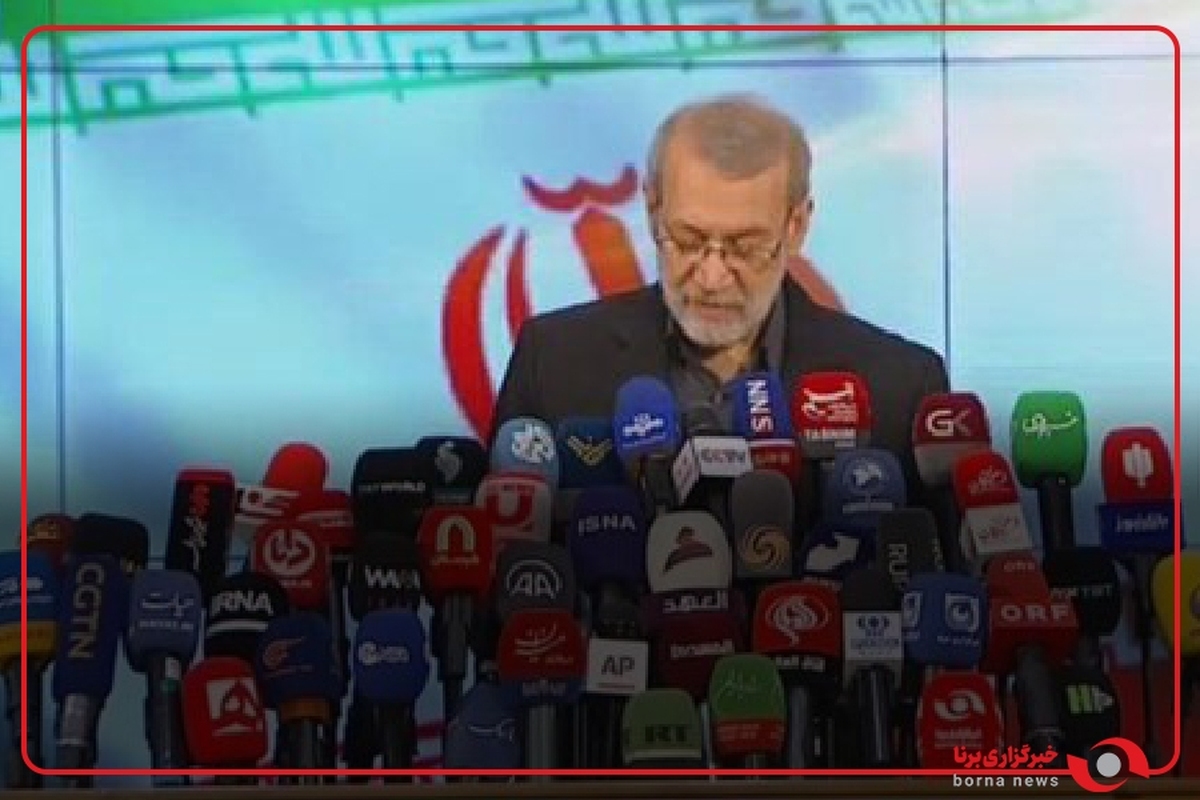 لاریجانی به منظور ثبت‌نام در انتخابات ریاست جمهوری وارد ستاد انتخابات شد