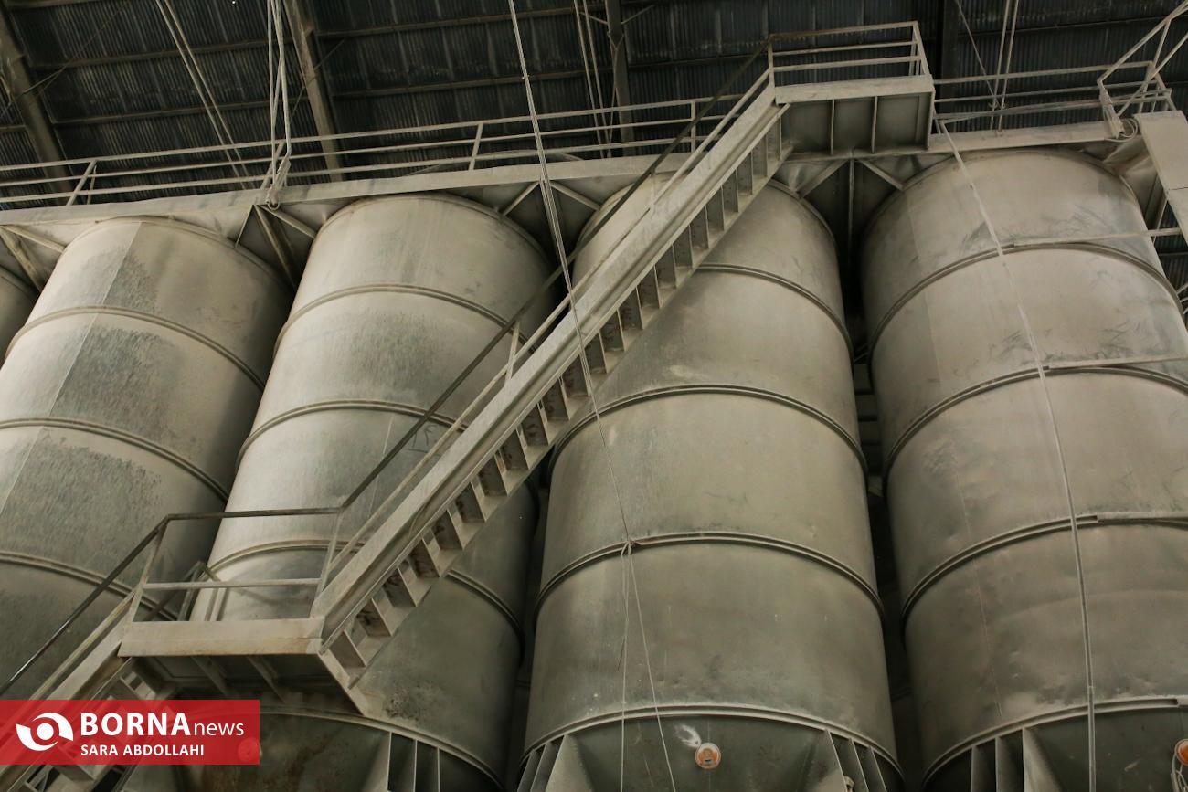 داستان ققنوس دانش بنیان لعابی چیست؟/ از ورشکستگی تا ظرفیت تولید 25 هزار تن لعاب در سال