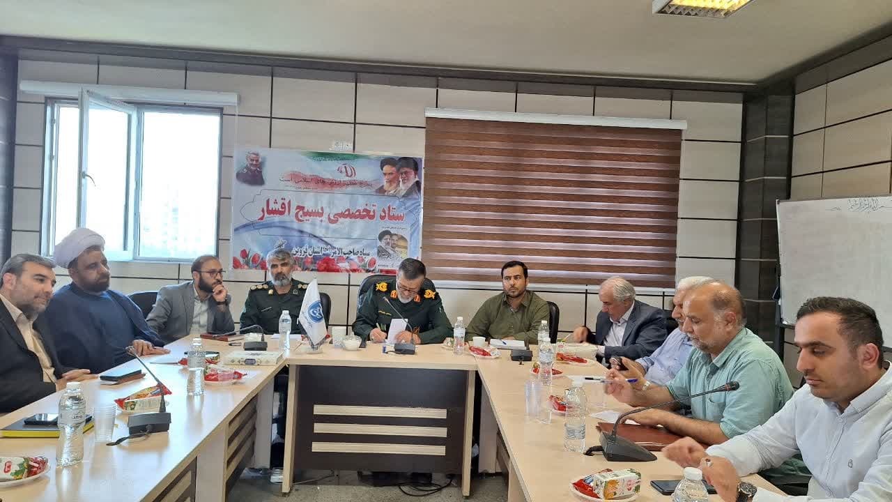 رسانه ها شخصیت واقعی امام راحل را تبیین کنند