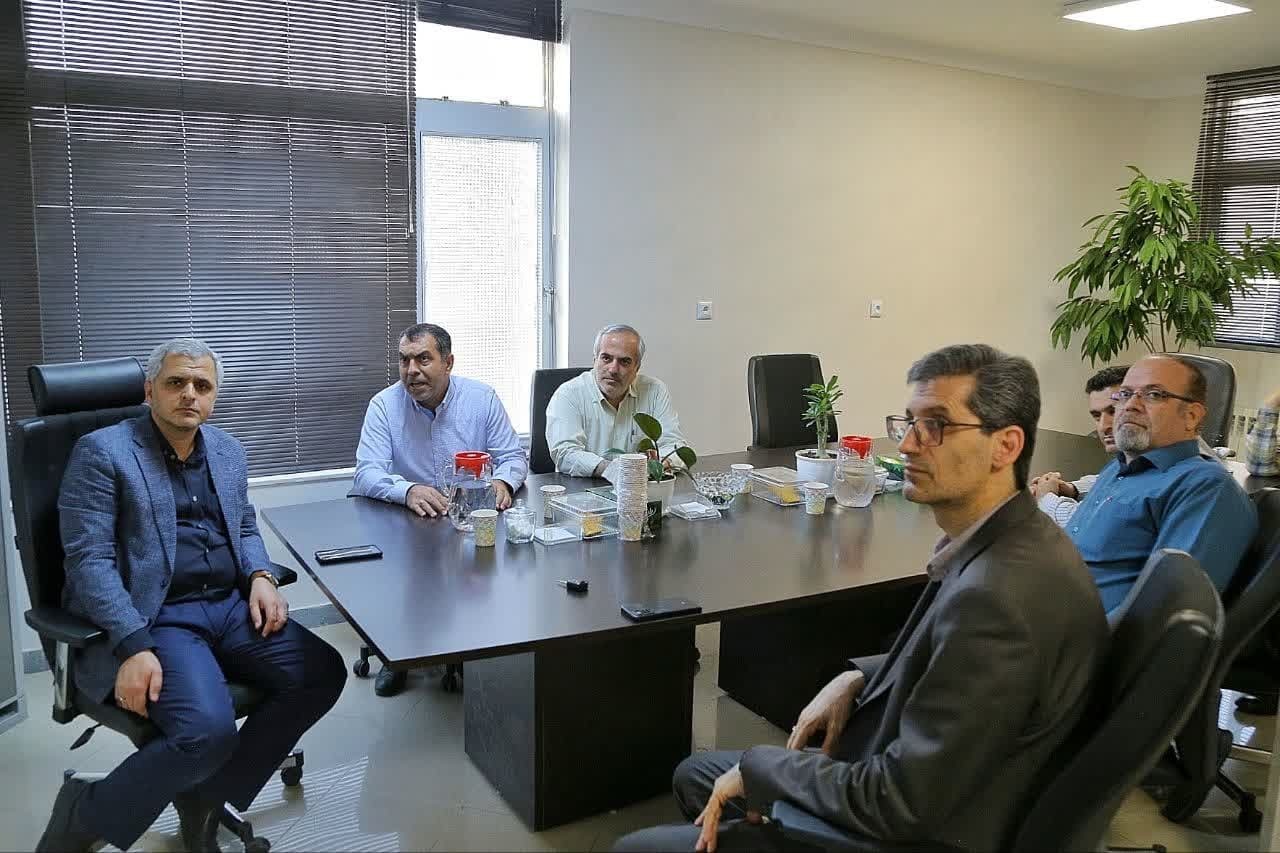 بازدید میدانی شبانه معاون عمرانی استاندار از وضعیت مخازن آب شهر قزوین