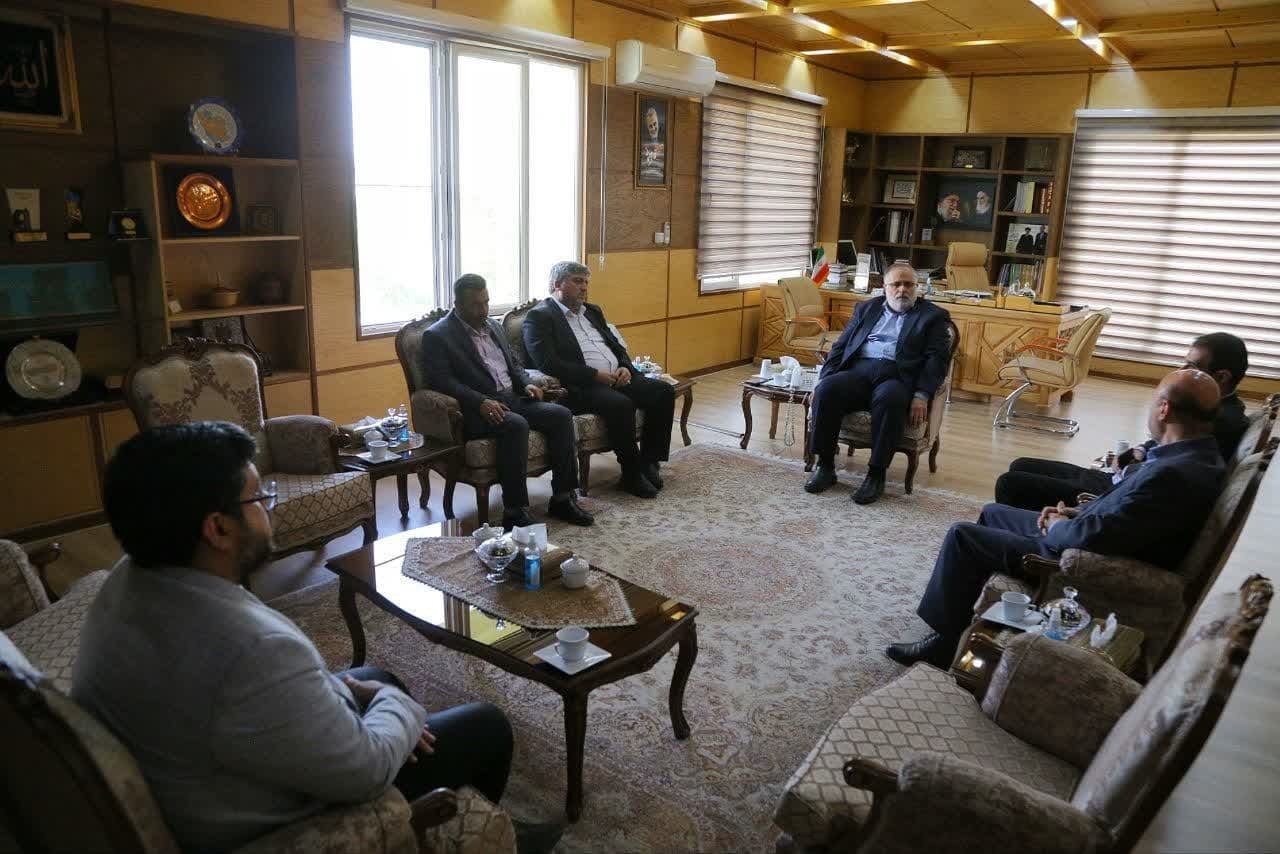 دیدار اعضای هیئت مدیره و مدیرعامل شرکت نمایشگاه های بین المللی استان با استاندار قزوین دیدار اعضای هیئت مدیره و مدیرعامل شرکت نمایشگاه های بین المللی استان با استاندار قزوین