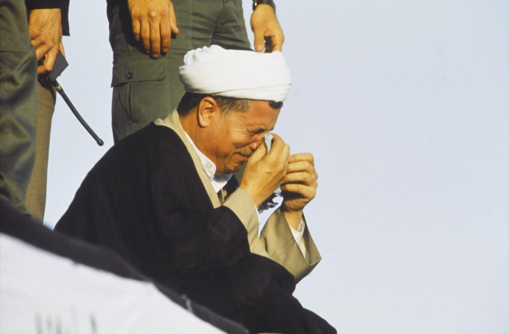 تصاویری از بزرگترین مراسم تشییع تاریخ ایران