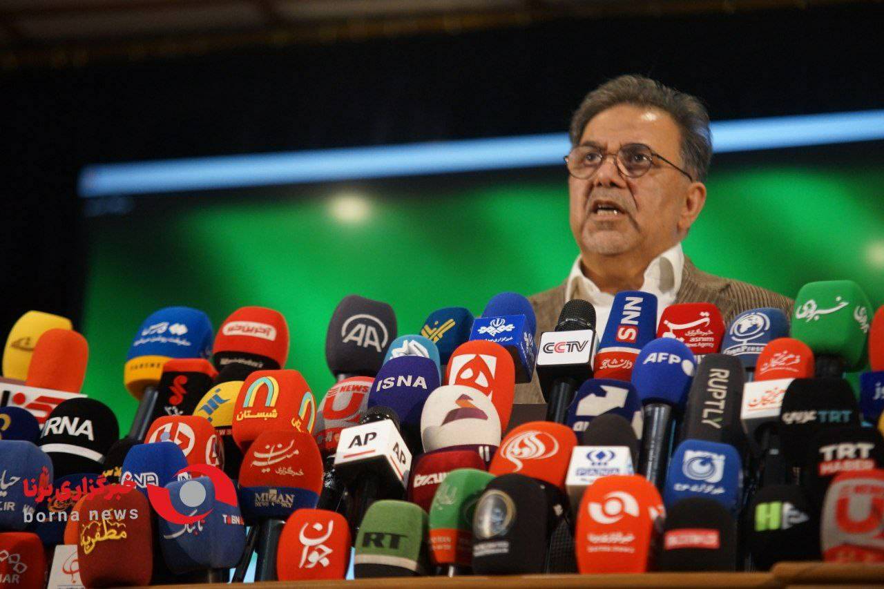 روز آخر و شلوغ‌ترین روز ثبت نام؛ از دولت سوم روحانی تا یک پرسپولیسی سابق