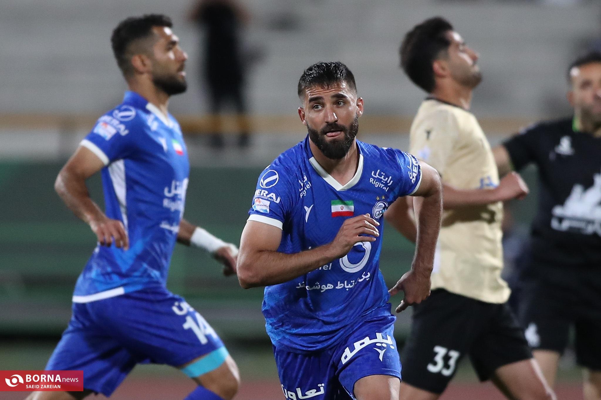 بهترین بازیکن فصل استقلال چه کسی است؟ بهترین بازیکن فصل استقلال چه کسی است؟