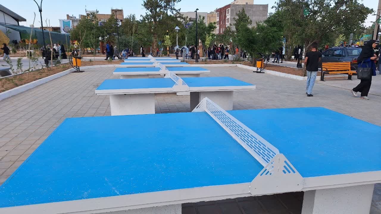 خدمت صادقانه و ارتقای رفاه شهری از رویکردهای مهم شورا و شهرداری تاکستان است خدمت صادقانه و ارتقای رفاه شهری از رویکردهای مهم شورا و شهرداری تاکستان است