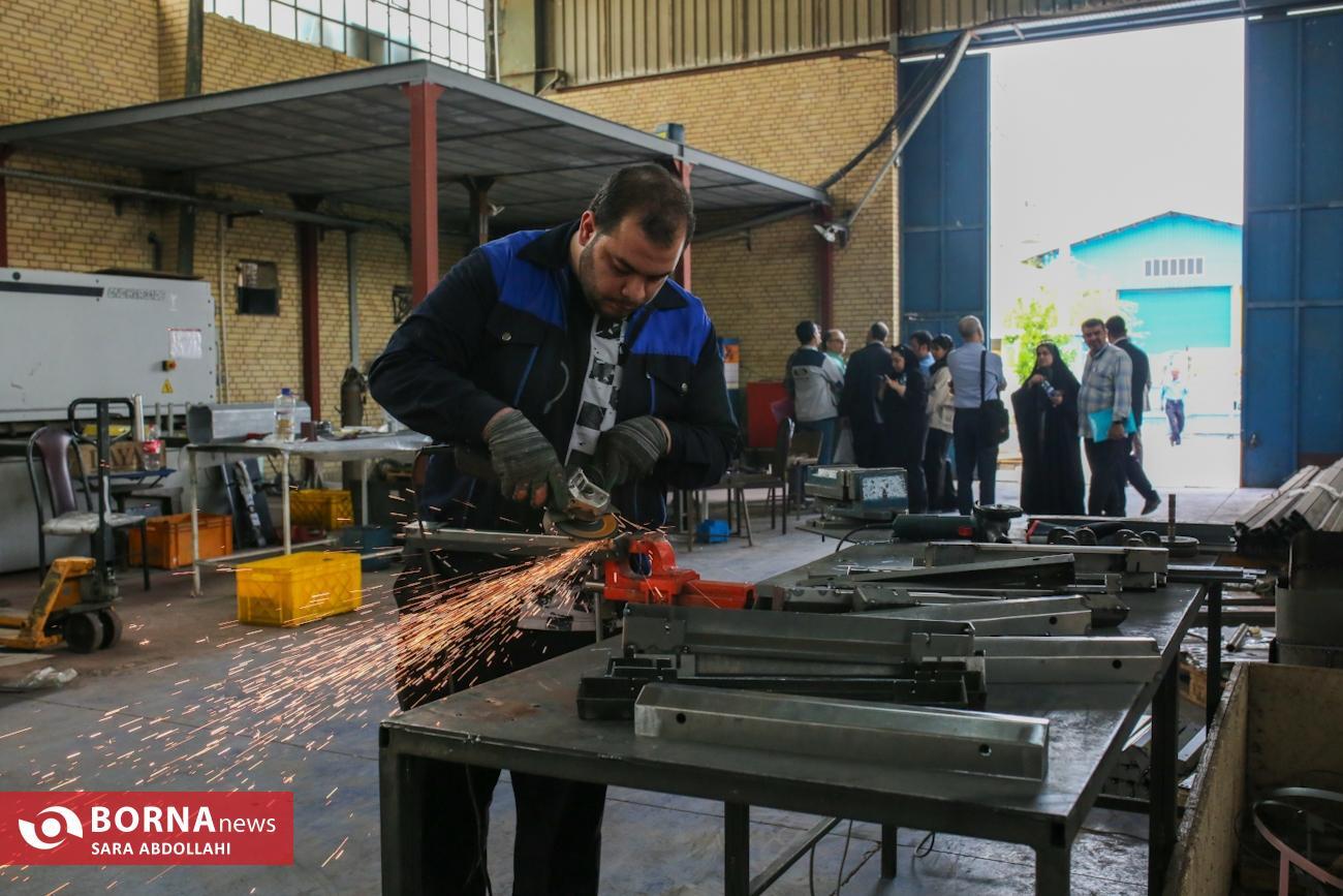 دستگاه‌های رادیولوژی ایران ساخت در محاصره نابرابری ارزی!/ خودکفایی ایران در ساخت دستگاه‌های رادیولوژی پیشرفته