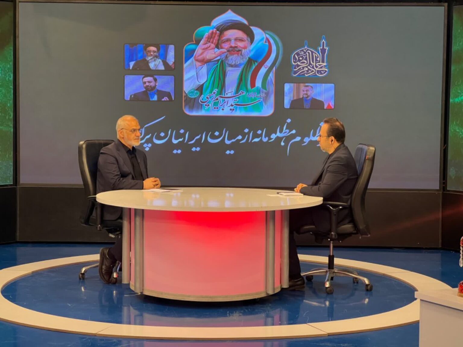 استاندار خوزستان: حضور حماسی و میلیونی مردم در تشییع شهدای خدمت همه سیاهنماییها را نقش بر آب کرد / ارتباط بی واسطه با مردم و یکپارچهسازی عرصههای میدان و دیپلماسی از مدیریت علمی و کارآمد شهید رییسی بود استاندار خوزستان: حضور حماسی و میلیونی مردم در تشییع شهدای خدمت همه سیاهنماییها را نقش بر آب کرد / ارتباط بی واسطه با مردم و یکپارچهسازی عرصههای میدان و دیپلماسی از مدیریت علمی و کارآمد شهید رییسی بود