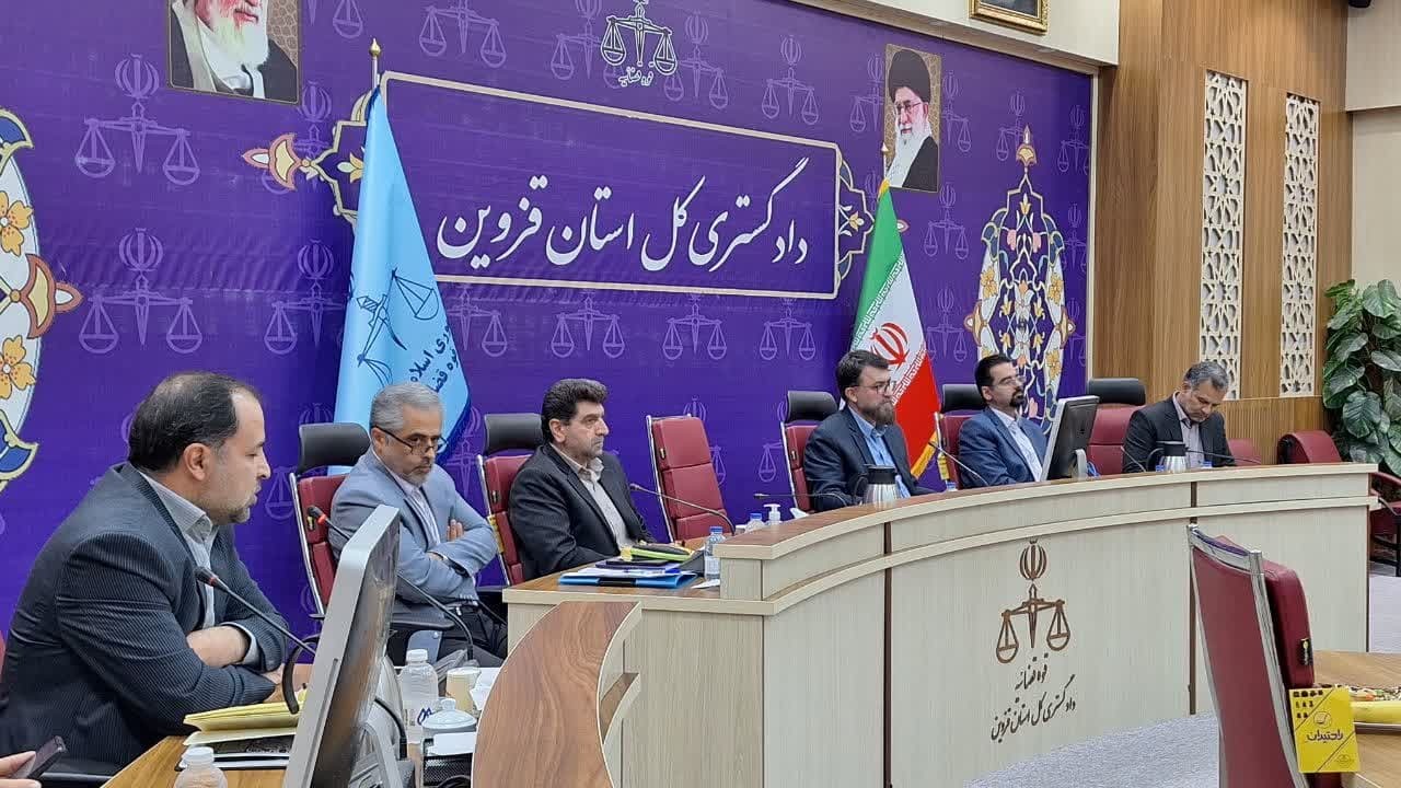 ۴۳۰ نفر در استان قزوین از پابند الکترونیک استفاده می کنند ۴۳۰ نفر در استان قزوین از پابند الکترونیک استفاده می کنند