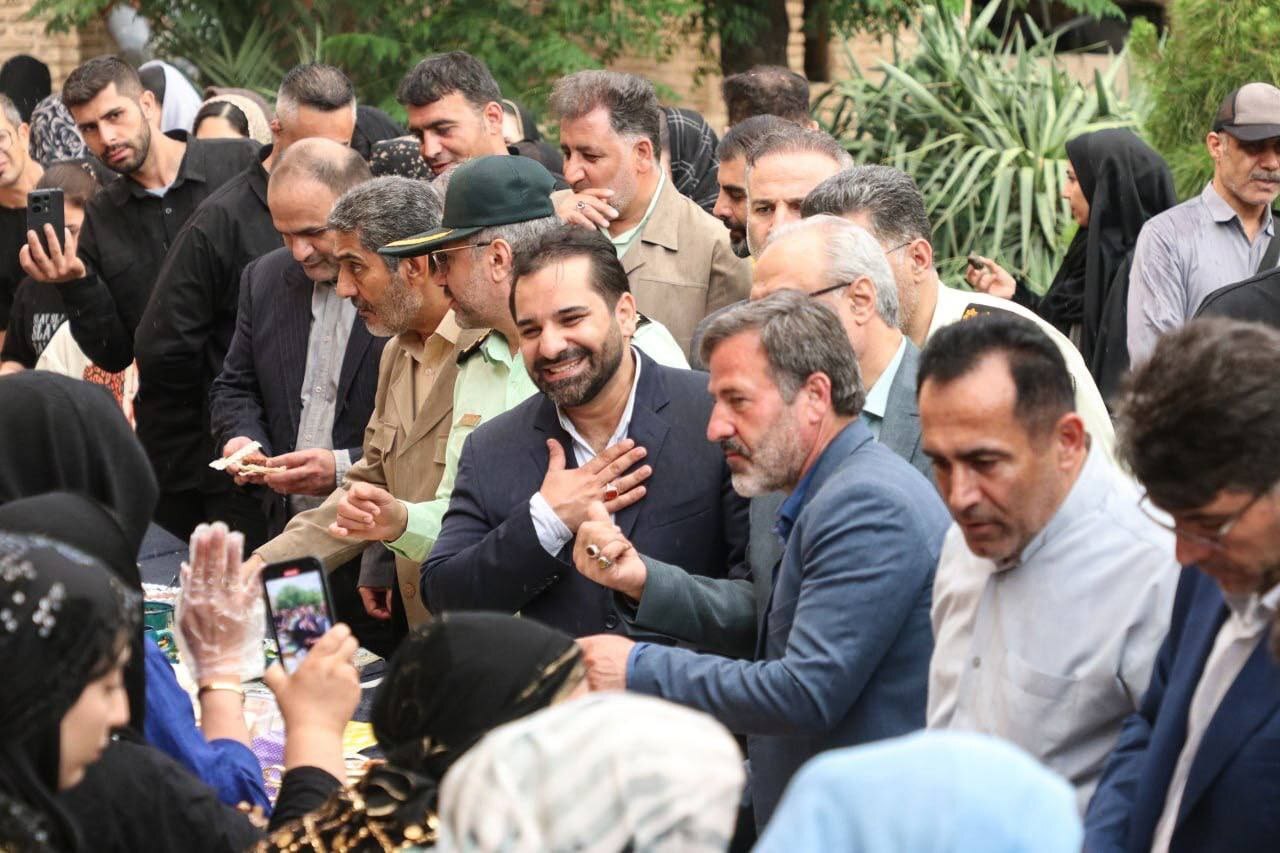 اختتامیه پرشور جشنواره تخصصی «غذا دست پختمن» در کهنشهر رباطکریم اختتامیه پرشور جشنواره تخصصی «غذا دست پختمن» در کهنشهر رباطکریم