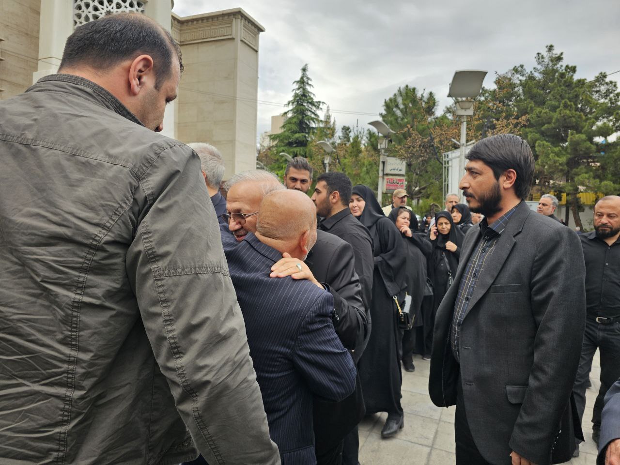 مراسم ترحیم شهید امیرعبداللهیان با حضور مقامات ارشد داخلی و خارجی برگزار شد مراسم ترحیم شهید امیرعبداللهیان با حضور مقامات ارشد داخلی و خارجی برگزار شد