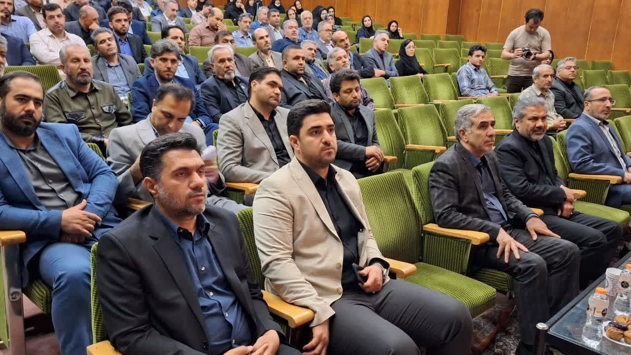 مردم مراقب شبهه پراکنی، تصویرسازی و ادراک سازی دشمنان در شرایط حساس کنونی باشند مردم مراقب شبهه پراکنی، تصویرسازی و ادراک سازی دشمنان در شرایط حساس کنونی باشند