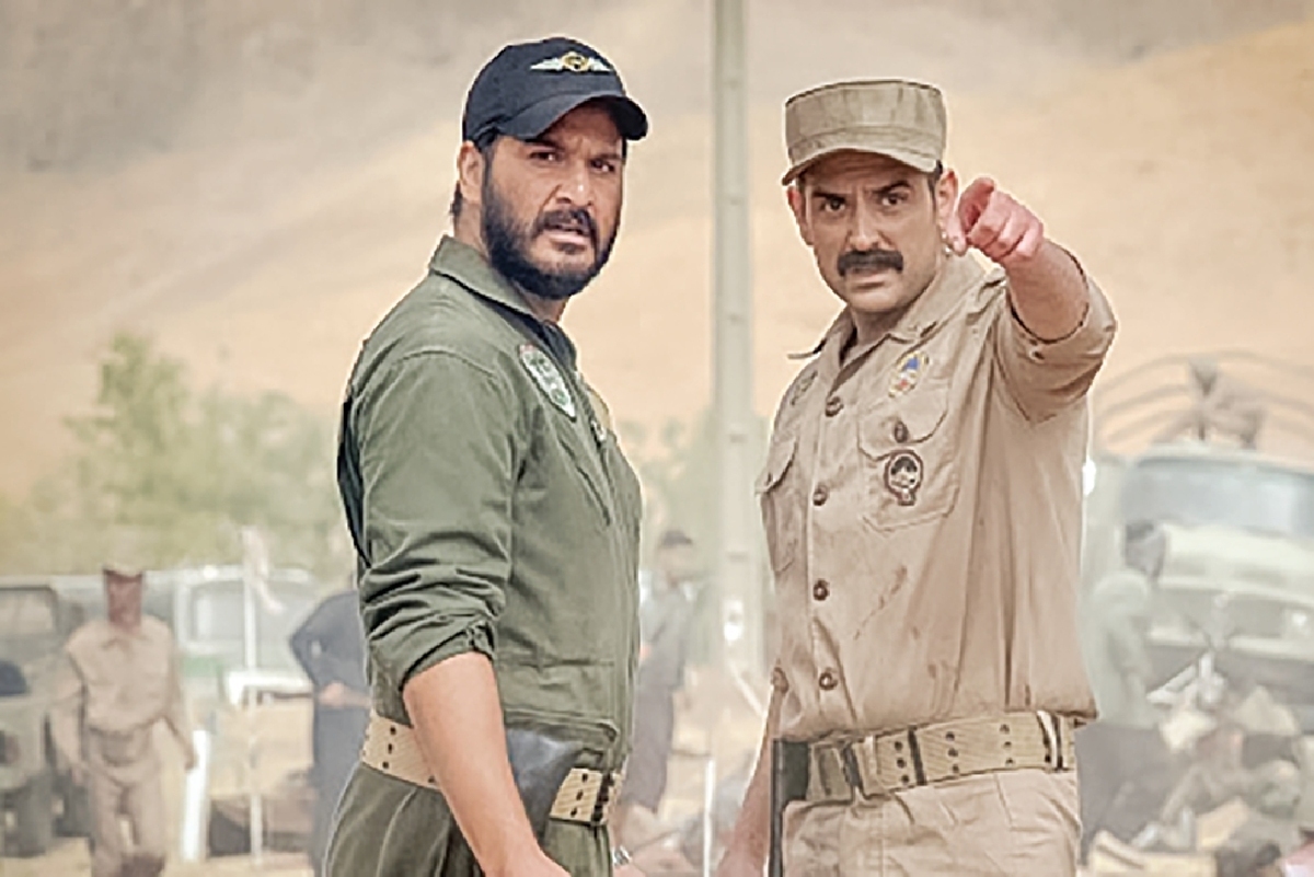 زوج پرفروش گیشه با «تگزاس ۳» آمدند/ ادامه اکران «تمساح خونی» و «سال گربه»