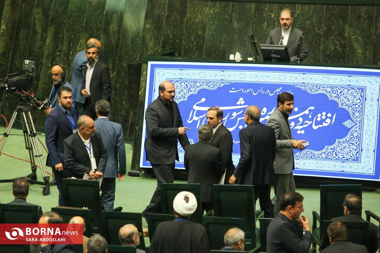 افتتاحیه مجلس دوازدهم در سوگ شهیدان پرواز اردیبهشت افتتاحیه مجلس دوازدهم در سوگ شهیدان پرواز اردیبهشت