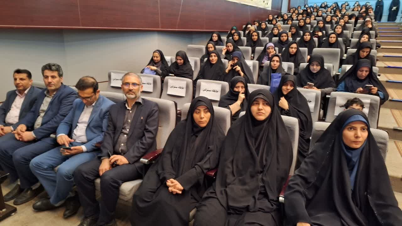 عزت و عظمت ایران اسلامی مرهون شهدای والامقام است