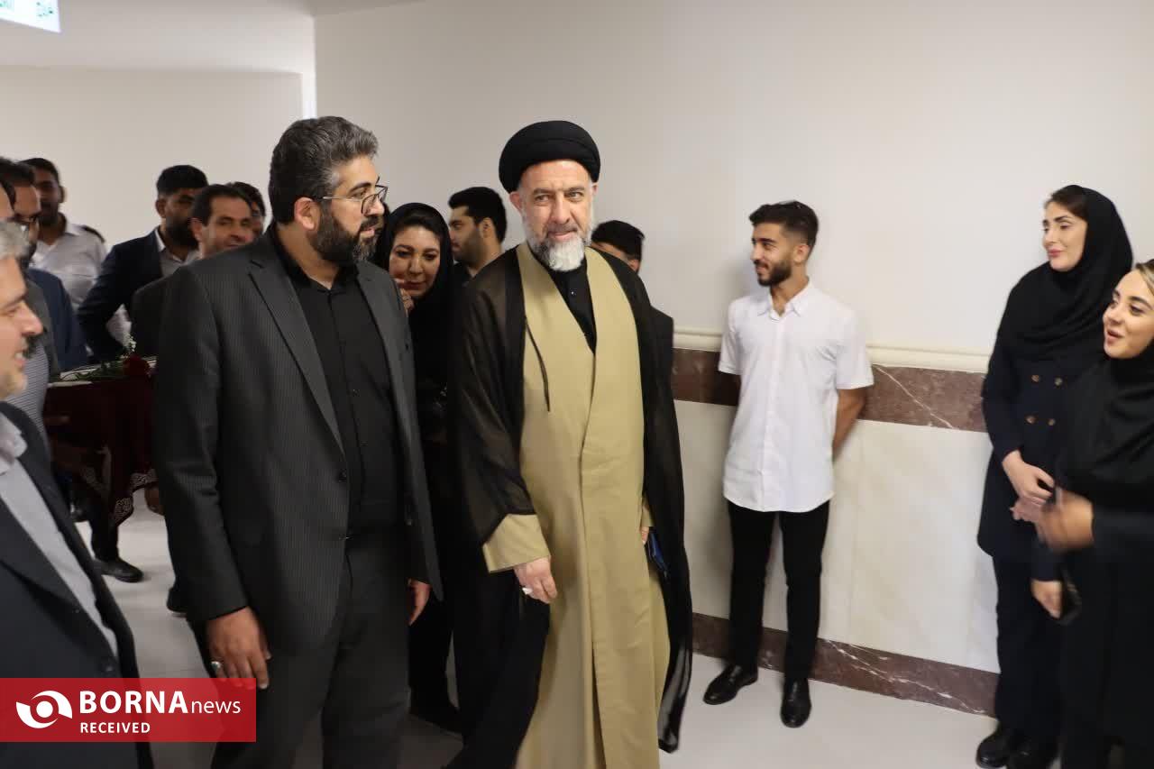 افتتاح بخش های جدیدبیمارستان امام خمینی (ره) یادگار ماندگار شهید رئیسی در شهریار افتتاح بخش های جدیدبیمارستان امام خمینی (ره) یادگار ماندگار شهید رئیسی در شهریار