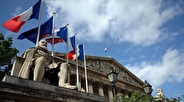 جلسه پارلمان فرانسه پس از اهتزاز پرچم فلسطین متوقف شد