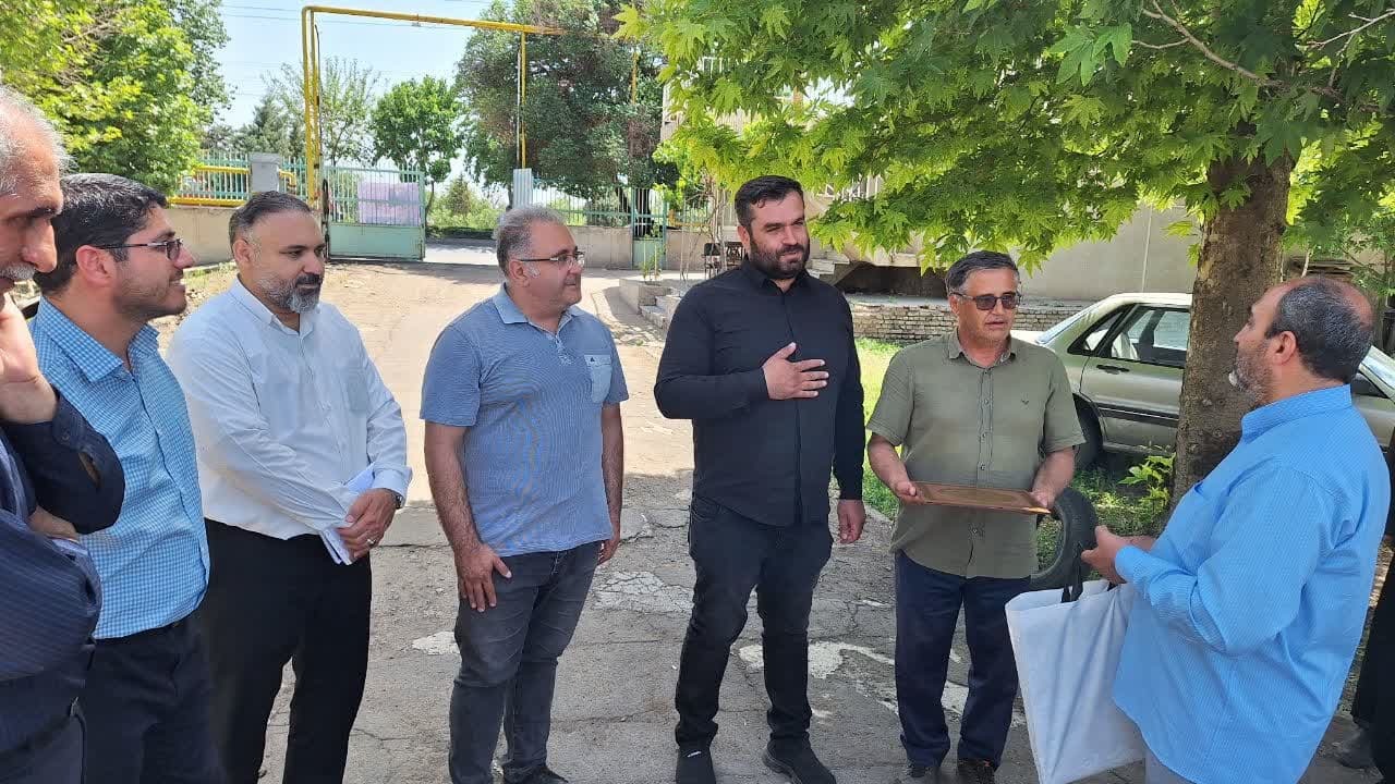 ۴۰ سری جهیزیه میان زوج های جوان مددجوی بهزیستی قزوین توزیع شد ۴۰ سری جهیزیه میان زوج های جوان مددجوی بهزیستی قزوین توزیع شد