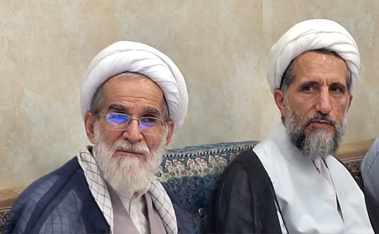 جلسه هم اندیشی نماینده مردم قزوین در مجلس خبرگان با خبرنگاران برگزار شد