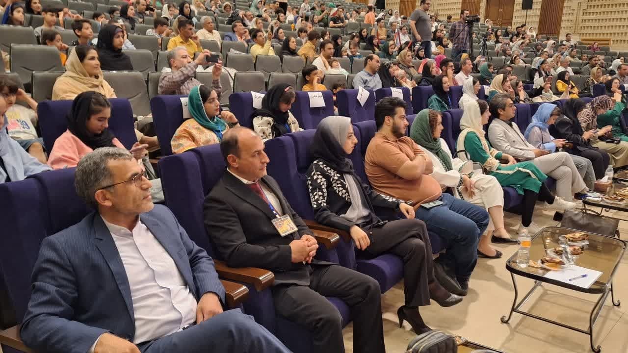 سومین جشنواره سیمرغ سخن در قزوین کلید خورد