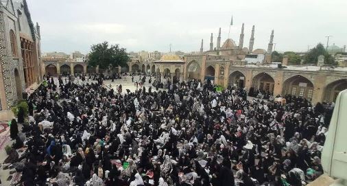 ویژه برنامه های دهه امامت و ولایت در بقاع متبرکه قزوین اجرا می شود