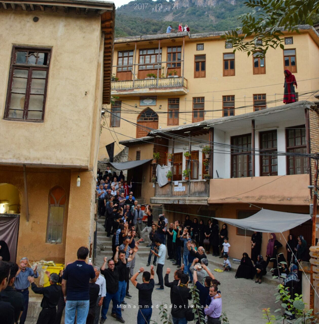 استقبال از ماه محرم با آئین سنتی سنج زنی در ماسوله