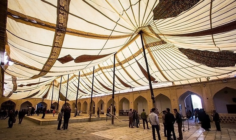 آیین نمایشی محرم در شهر یزد//////////// آیین نمایشی محرم در شهر یزد////////////