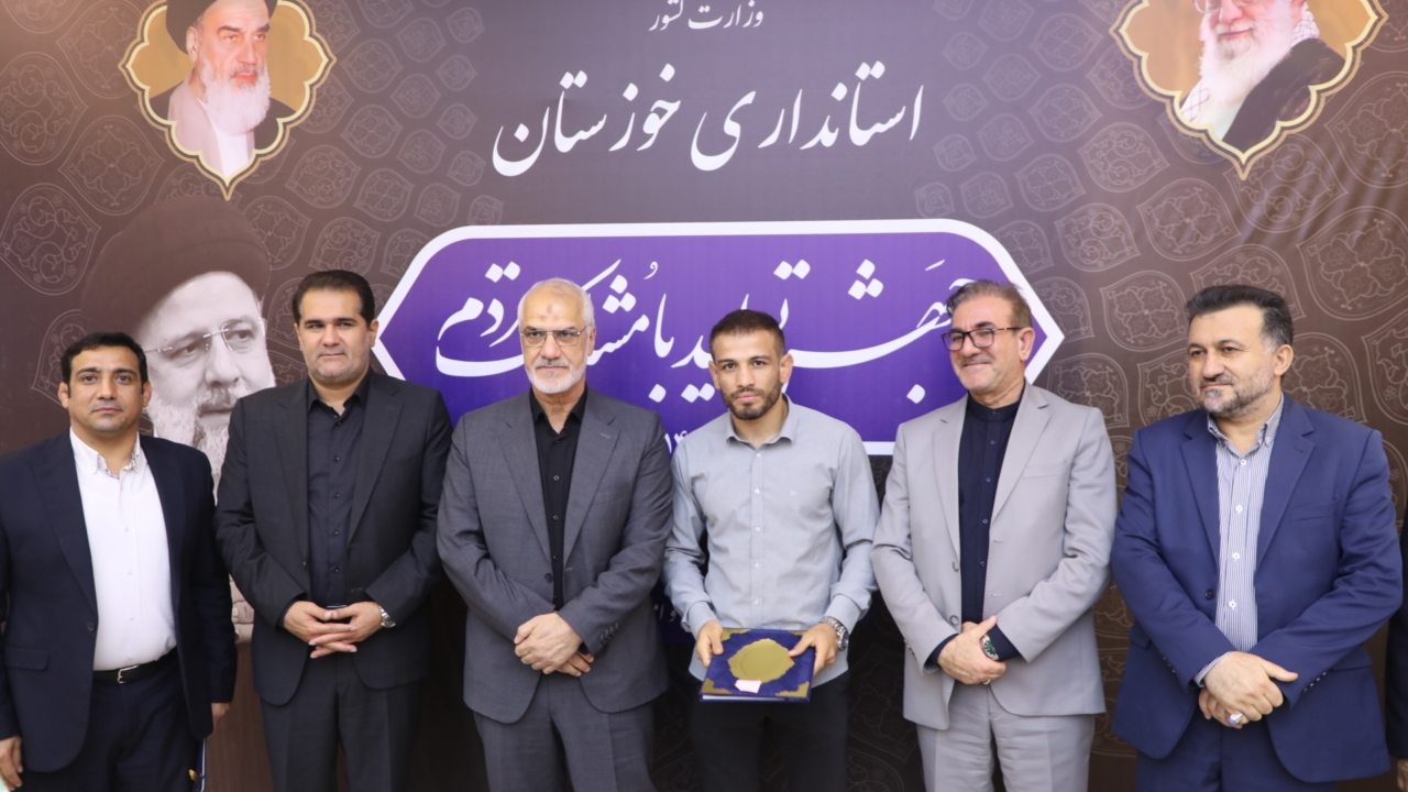 استاندار خوزستان: قول میدهم مسئله اشتغال ورزشکاران المپیکی و پارالمپیکی استان را حل کنیم / امیدوارم رییس جمهور جدید همچون شهید رییسی به ورزش توجه ویژه ایی داشته باشد استاندار خوزستان: قول میدهم مسئله اشتغال ورزشکاران المپیکی و پارالمپیکی استان را حل کنیم / امیدوارم رییس جمهور جدید همچون شهید رییسی به ورزش توجه ویژه ایی داشته باشد