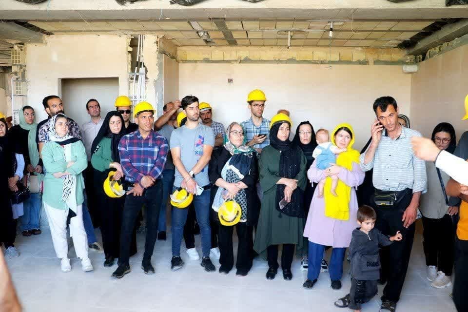 ۶۳۶ واحد مسکن ملی بوئین زهرا تا پایان سال به مردم تحویل داده می شود. ۶۳۶ واحد مسکن ملی بوئین زهرا تا پایان سال به مردم تحویل داده می شود.