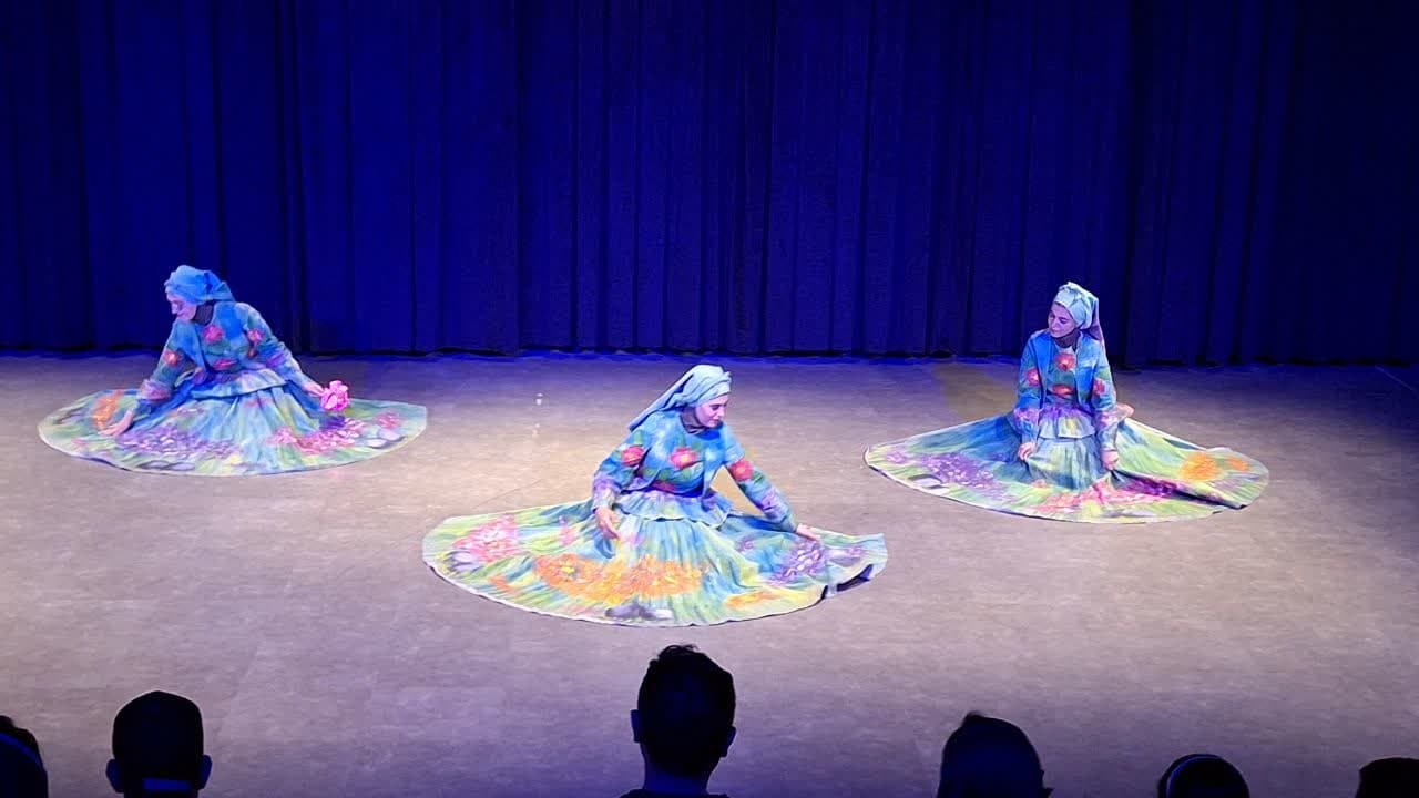 «بچه روباه راستگو» نمایشی زیبا برای کودکان در قزوین به روی صحنه رفت «بچه روباه راستگو» نمایشی زیبا برای کودکان در قزوین به روی صحنه رفت