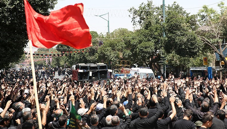 قزوین یکپارچه عزادار علمدار کربلا قزوین یکپارچه عزادار علمدار کربلا