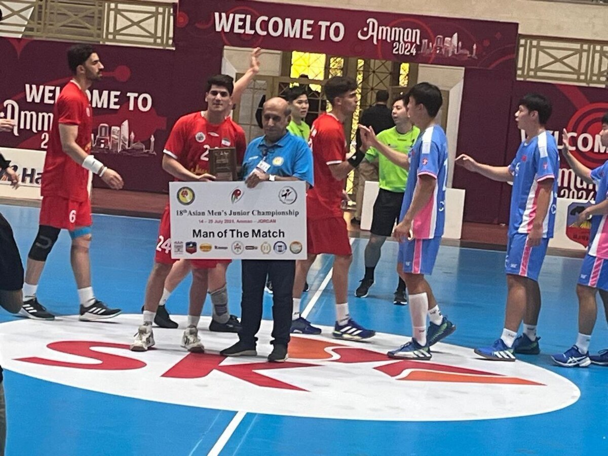 هندبال قهرمانی جوانان پسر آسیا / بهترین بازیکن دیدار ایران - چین معرفی شد