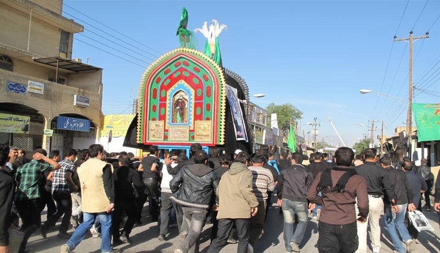 محرم در خوزستان؛ از بزرگ ترین تعزیه میدانی کشور در شوش تا مشعل گردانی بهبهانی و چوب زنی دزفولی ها