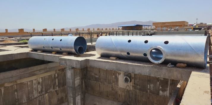 فرماندار بویین زهرا از تصفیه خانه شهرک صنعتی آراسنج بازدید کرد