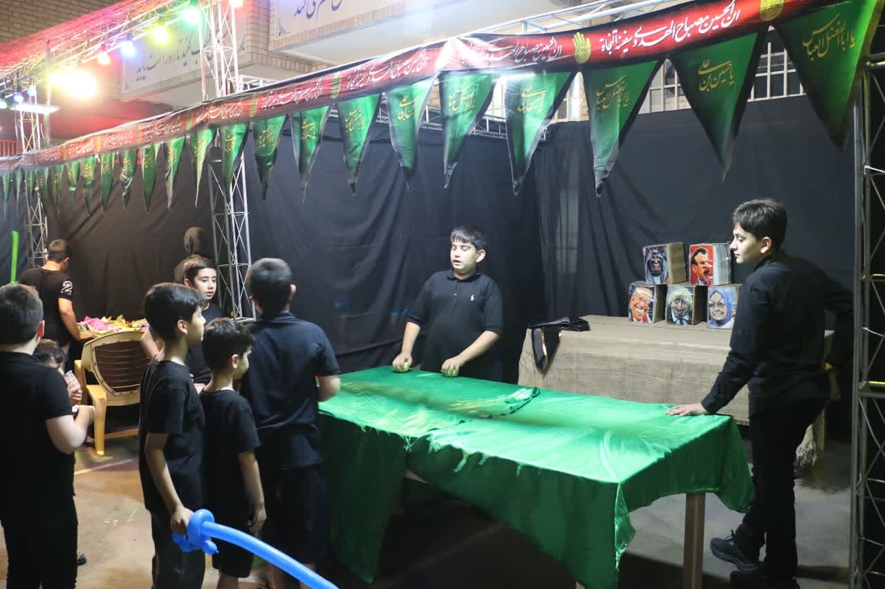 آیین عزاداری هیئت هنر و رسانه قم