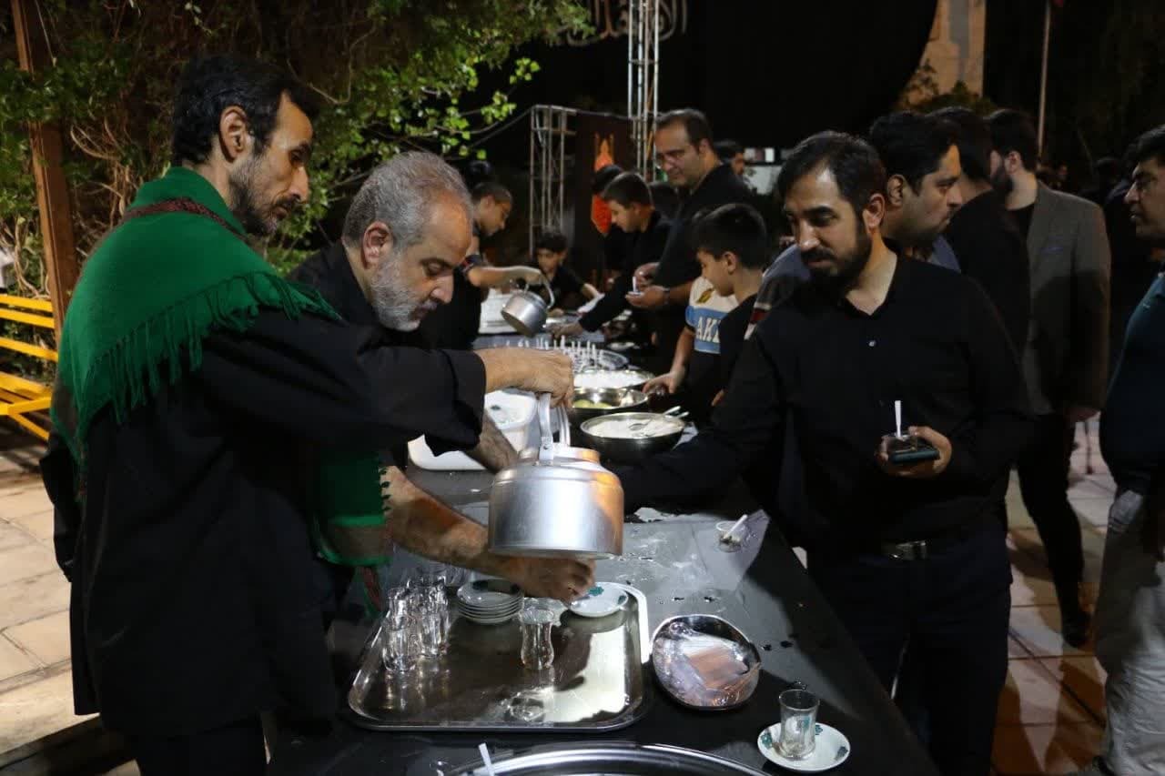 آیین عزاداری هیئت هنر و رسانه قم