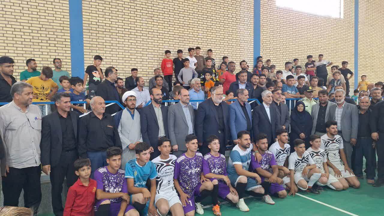 سالن چند منظوره روستای زین آباد افتتاح شد