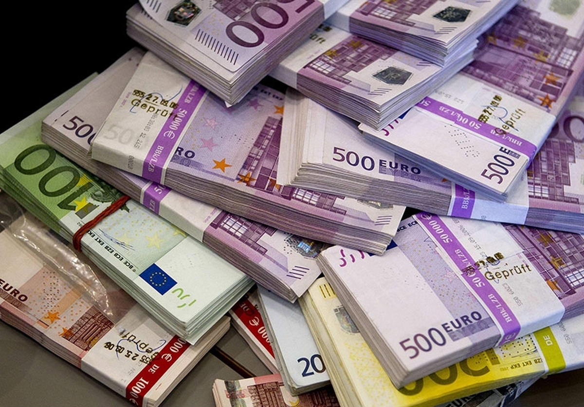 قیمت دلار و یورو در مرکز مبادله ایران؛ یکشنبه ۳۱ تیر