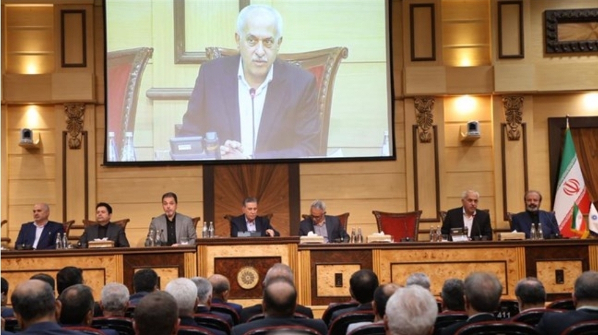 بر اساس گزارش تحقیق و تفحص مجلس، اتاق ایران هیچ تخلف مالی نداشت